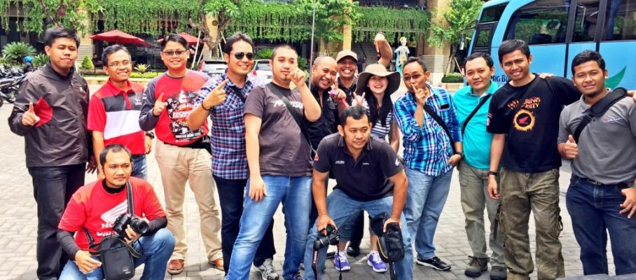 blogger otomotif indonesia