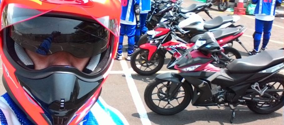 motomaxone ikut safety riding 2017